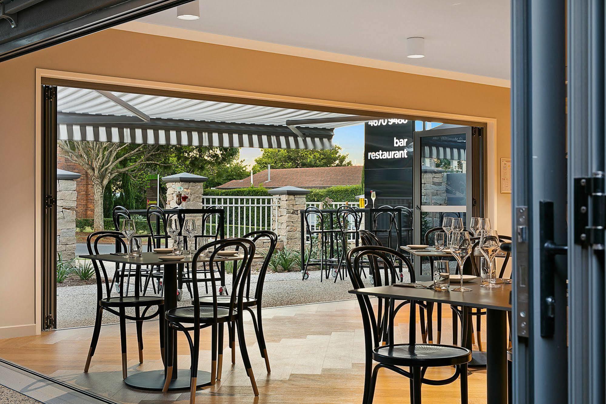 Potters Toowoomba Hotel Exterior photo